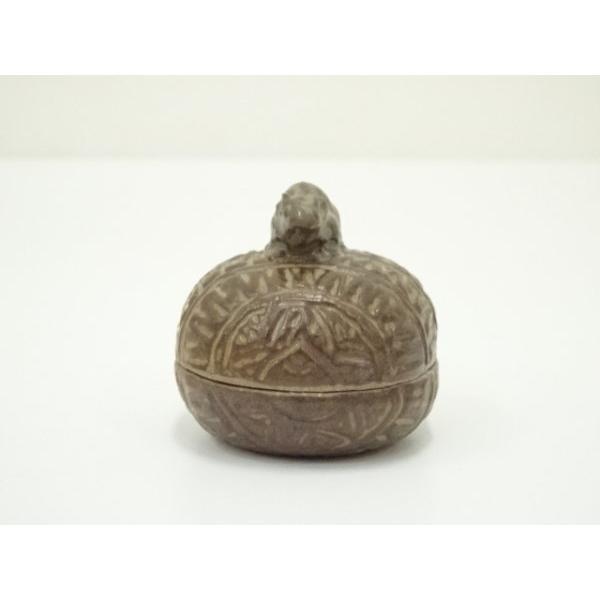 ys7015093; 宗sou 出雲焼 萬祥山窯造 日野勁甫 俵鼠香合（共箱）【道