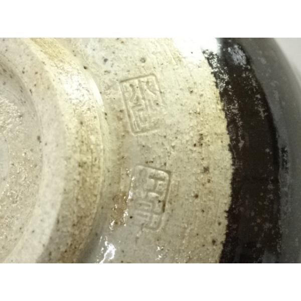 ys7175618; 宗sou 小砂焼 市川紅舟造 黒銀砂釉茶碗（共箱）【道】 : お