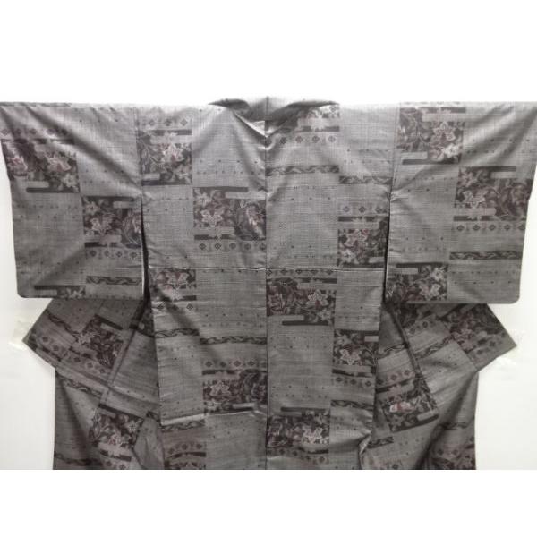 ys7493453; 宗sou 唐花模様織り出し本場泥大島紬着物(5マルキ)【着