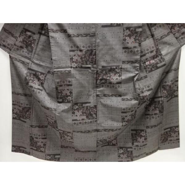 ys7493453; 宗sou 唐花模様織り出し本場泥大島紬着物(5マルキ)【着