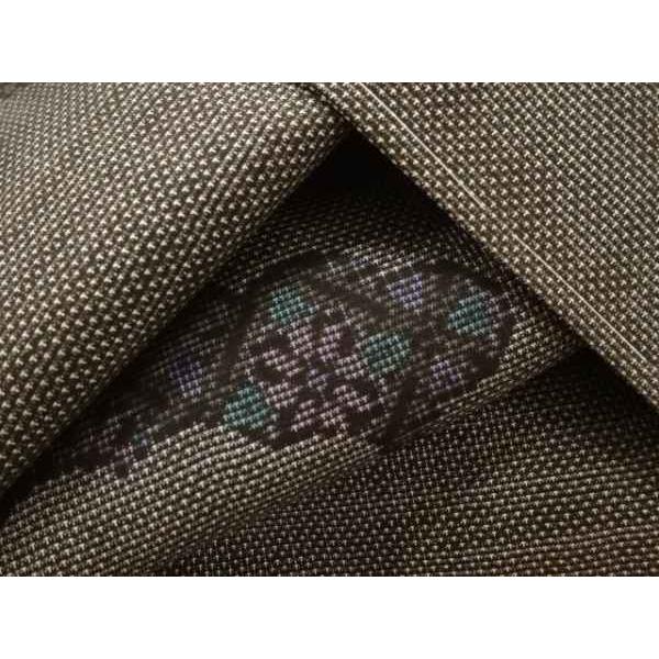 ys7587424; 宗sou 未使用品 雲に花模様織出し本場泥大島紬着物（7