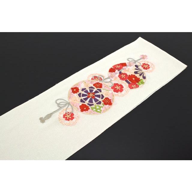 成人式 半衿 半襟 振袖 刺繍 白 アイボリー 桜 花 縮緬 婚礼 結婚式 カジュアル フォーマル 日本製 SOUBIEN（創美苑） 半襟 刺繍 振袖 半衿 成人式 白 アイボリー 桜 花