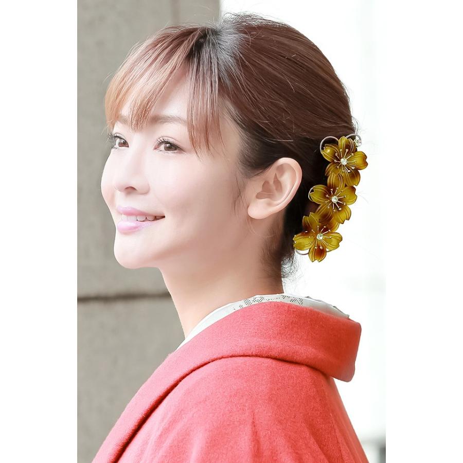 かんざし 和装 髪飾り 簪 浴衣かんざし シルバー べっ甲色 桜 ビジュー 訪問着 色留袖 小紋 Kaz3105y 37 きもの館 創美苑 通販 Yahoo ショッピング