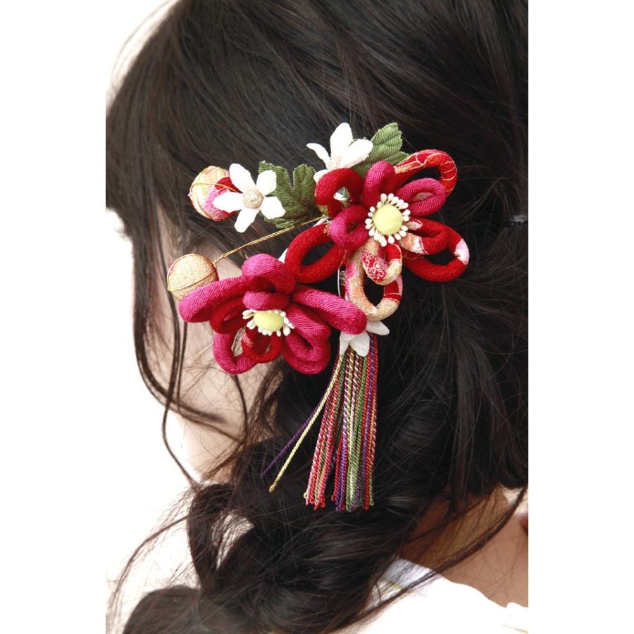 髪飾り ピンクマゼンタ 赤 レッド 桜 花 房紐飾り 縮緬 ちりめん 和柄 