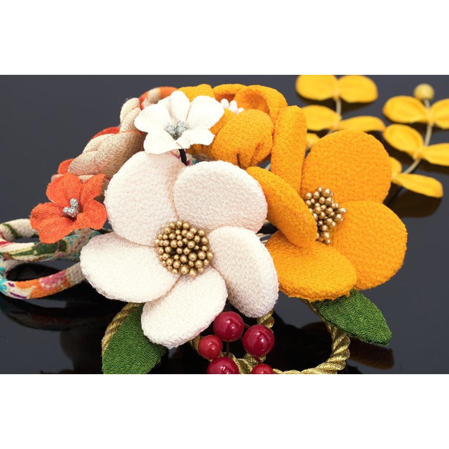 成人式 髪飾り 成人式の髪飾り つまみ細工 ２点セット 黄色 イエロー 橙色 梅 椿 南天 花 和柄 ぶら飾り 組紐 縮緬 コーム Uピン 髪留め 卒業式向け 振袖向け 袴向け ヘアアクセサリー 日本製 和装 SOUBIEN（創美苑） 髪飾り 成人式 つまみ細工 2点セット 黄色