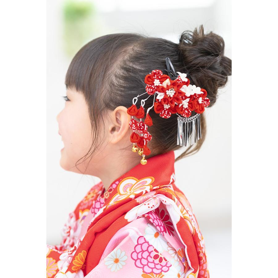 七五三 髪飾り 3歳 7歳 つまみ細工 2点セット 赤 レッド 梅 小花柄 剣つまみ 鈴 小ぶり 縮緬 ちりめん パッチン留め びら飾り ぶら飾り 藤下がり 髪留め 和装 :kaz6209sn-3153:きもの館 創美苑 - 通販 - Yahoo!ショッピング 七五三 髪飾り 3歳 7歳 つまみ細工 2点セット 赤 レッド 梅 小花柄 剣つまみ 鈴 小ぶり 縮緬 ちりめん パッチン留め びら飾り ぶら飾り 藤下がり 髪留め 和装 :kaz6209sn-3153:きもの館 創美苑 - 通販 - Yahoo!ショッピング
