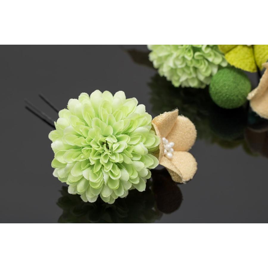 成人式 髪飾り 成人式の髪飾り 2点セット 薄緑色 ライトグリーン 水色 白 桜 ピンポンマム 菊 花 組紐 房飾り コーム Uピン 髪留め ヘアアクセサリー 振袖向け 卒業式 日本製 和装 SOUBIEN（創美苑） 髪飾り 2点セット 薄緑色 ライトグリーン 水色 白
