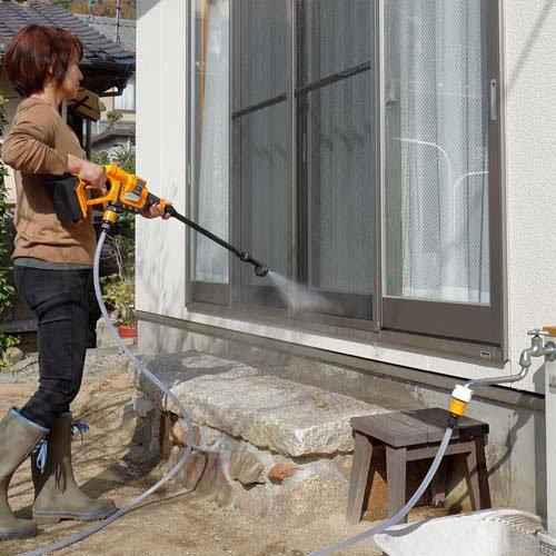 京セラ 充電式ポータブルウォッシャー(コードレス高圧洗浄機) BPW