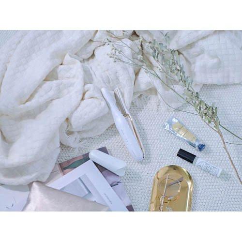 USB充電式ストレートアイロン 極細タイプ KHS8650W ( 1台 ) : 爽快