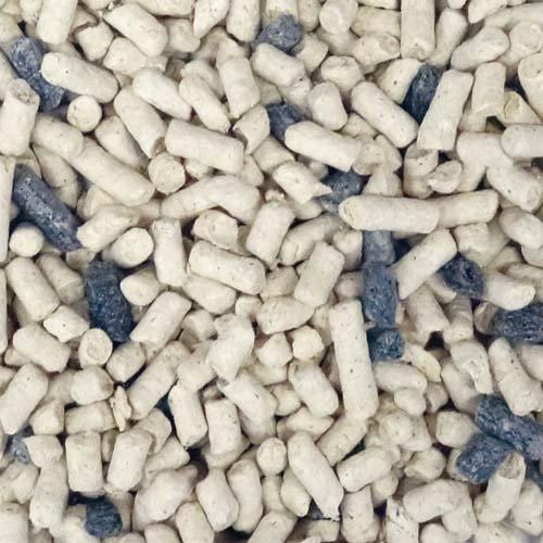 ペティオ 各社共通 システムトイレ用猫砂 消臭・抗菌ペーパーチップ 活性炭入 ( 4L×8セット )/ ペティオ(Petio)の画像