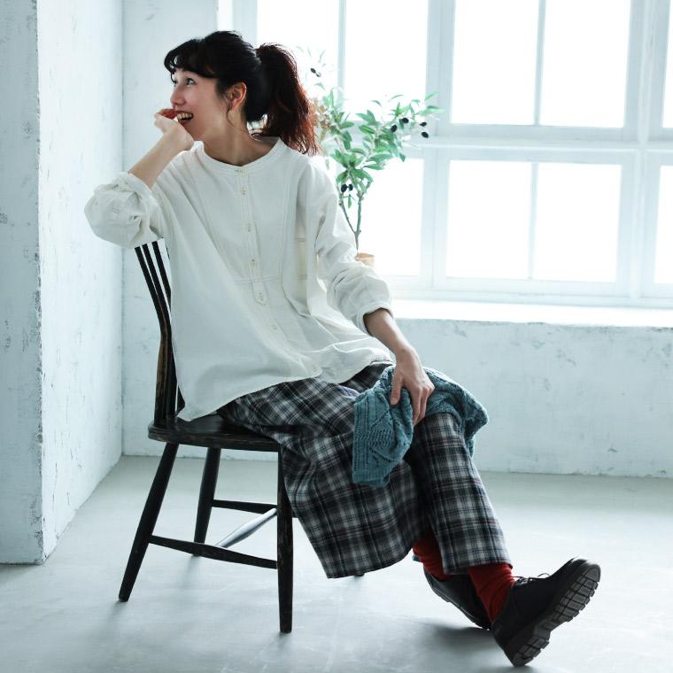 ✨美品✨人気 ソウルベリー リネン混 レース ブラウス バンドカラー シャツ 白 soulberry｜はちみつ堂 白いクラシックなブラウス - soulberry(ソウル