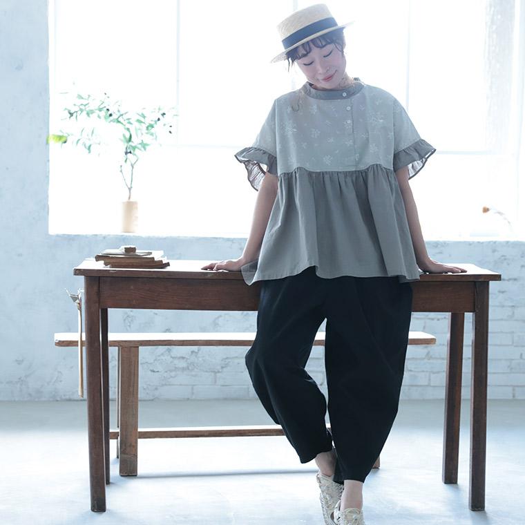 【美品】Apploberry 東京ソワール 華やか刺繍Vネックブラウス9AR上品 ミックス調綿混刺しゅうブラウス◎ | 京都通販ミセスのファッション館