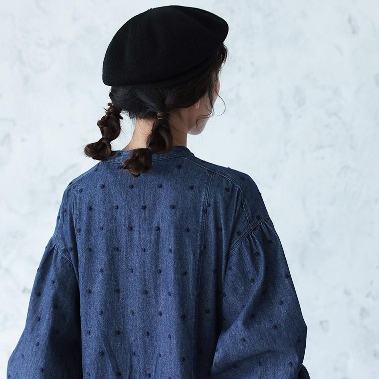 ふくろうと月 雨つぶ刺繍のデニムワンピース レディース ロング フレア Aライン ノーカラー ジーンズ 綿 コットン 水玉 ドットの画像