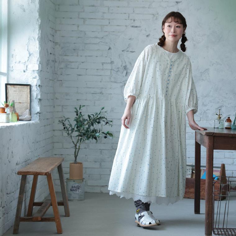 はちみつ堂 みずの音のワンピース レディース ロング フレア Aライン 七分袖 7分袖 Vネック 幾何学柄 麻混 リネン混の画像