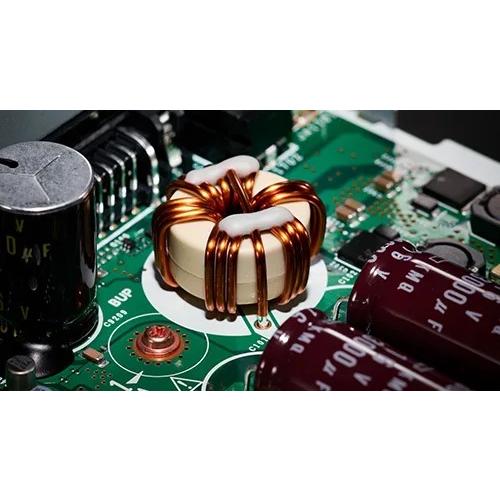 パイオニア　サイバーナビ　AVIC-CZ912ii-DC 未使用　部品欠品有 サイバーナビ 専門店のチューニングサポート パイオニア