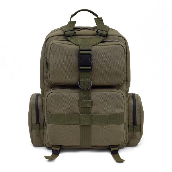 ガールズ＆パンツァー　秋山優花里リュック GIRLS＆PANZERレインカバー付 :4589763295060:ELECTRIC TOYS  Yahoo!店 - 通販 - Yahoo!ショッピング