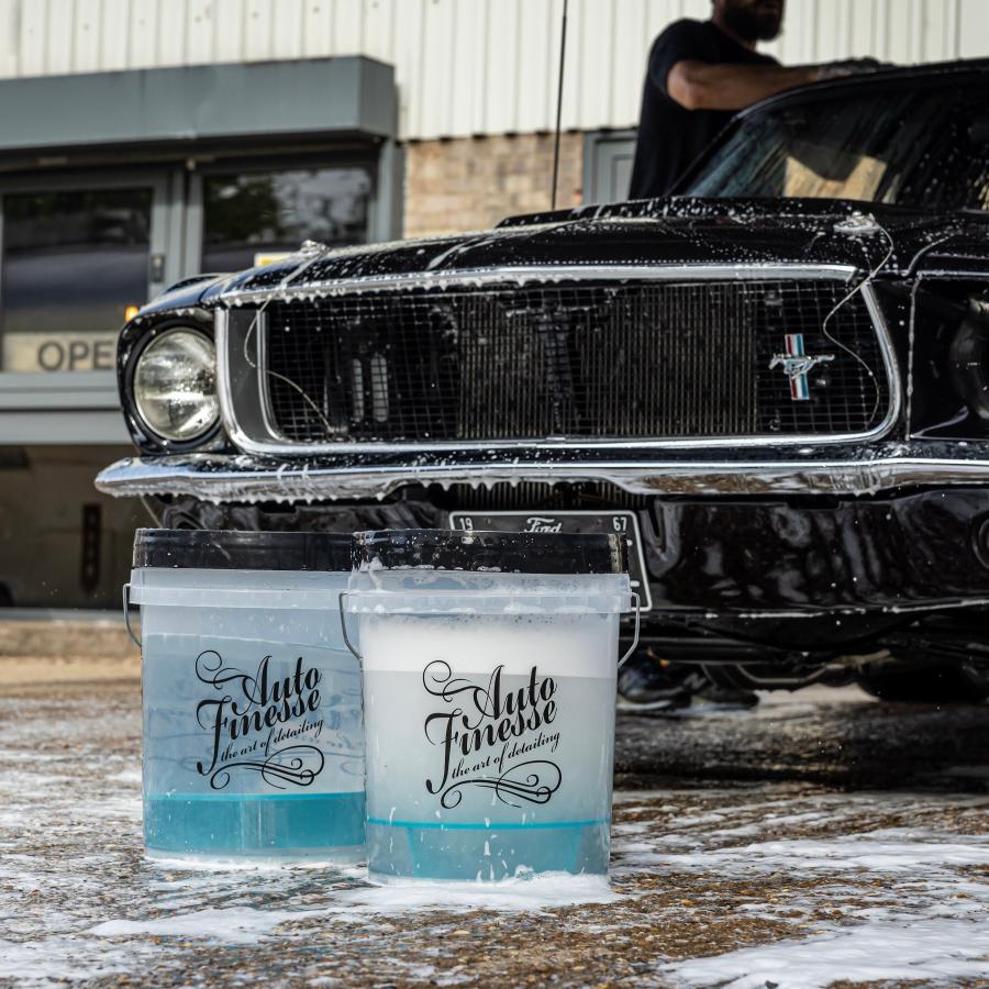 オートフィネス ディテイリングバケット ２０リットル クリア 透明