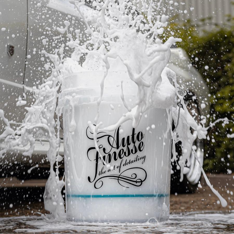 オートフィネス ディテイリングバケット ２０リットル クリア 透明