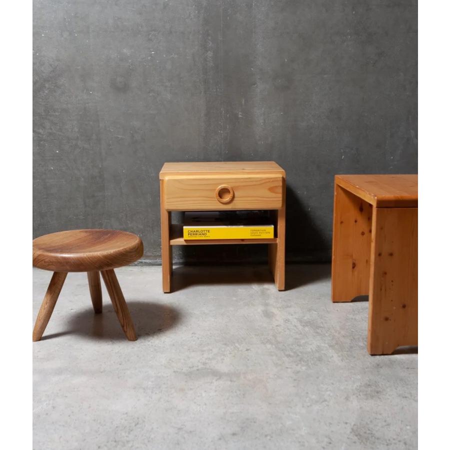 スツール Charlotte Perriand Les Arcs CHARLOTTE PERRIAND 