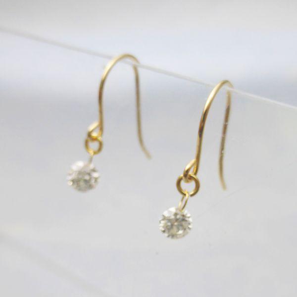K18YG ダイヤモンド 0.20ct レーザーホール フックタイプ ピアス  