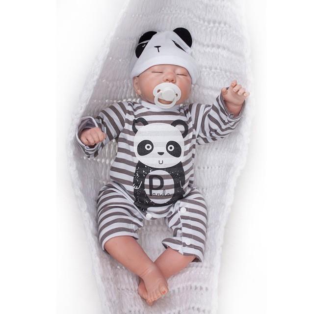 抱き人形 赤ちゃん人形 リボーンドール リアルな新生児 熟睡中の男の子 海外 ベビー人形 ベビードール 衣装付き 綿 シリコン50センチ