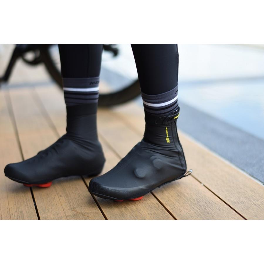 Monton［モントン］保温、防水 サーモサイクリングシューズカバー