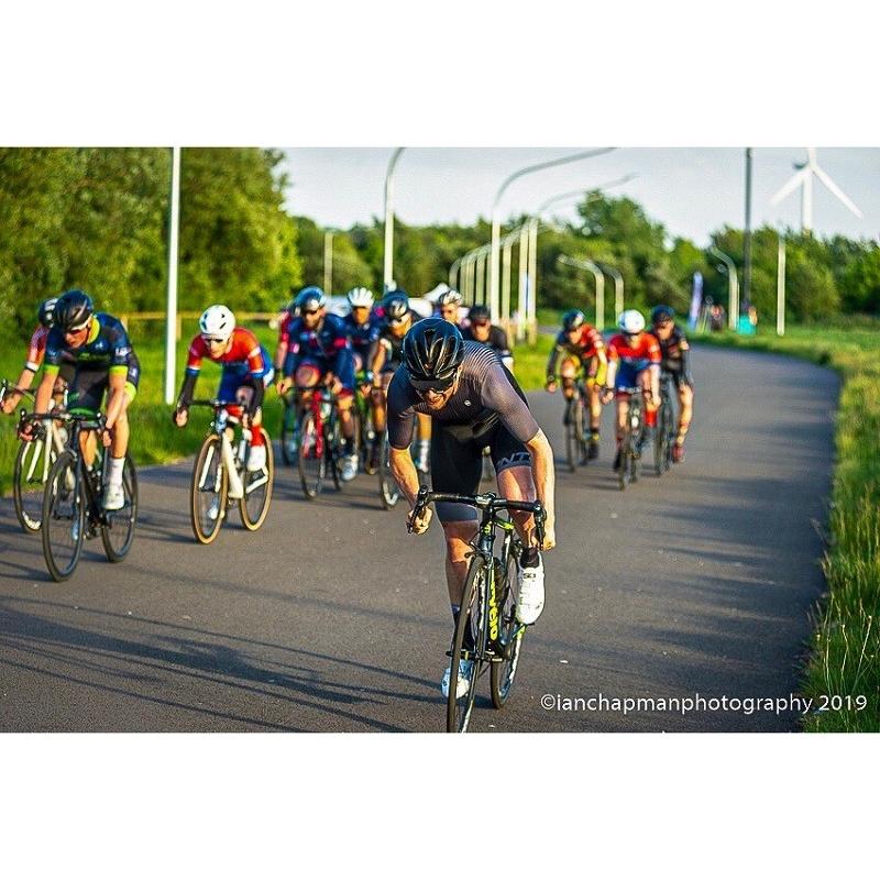 Monton モントン 半袖ワンピース ショートスリーブサイクリングスピードスーツ 自転車レース Urban Grablock 取り寄せ品 M Suit Grablock スポーツキッド ヤフー店 通販 Yahoo ショッピング