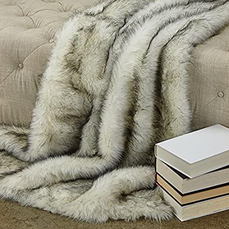特別価格Plutus Brands Plutus Polar Bear Luxury Throw, 90" L x 90" W Full好評販売中 毛布、ブランケット