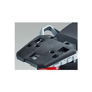 【お取り寄せ】17'〜Vストローム650/XT C733A/M 35Lトップケースアダプター スズキ純正