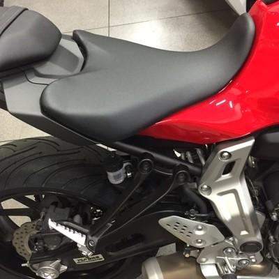 YAMAHA(ヤマハ) ローシート MT-07（BAT9 MT-07 ローシート ステッチ｜K＆H