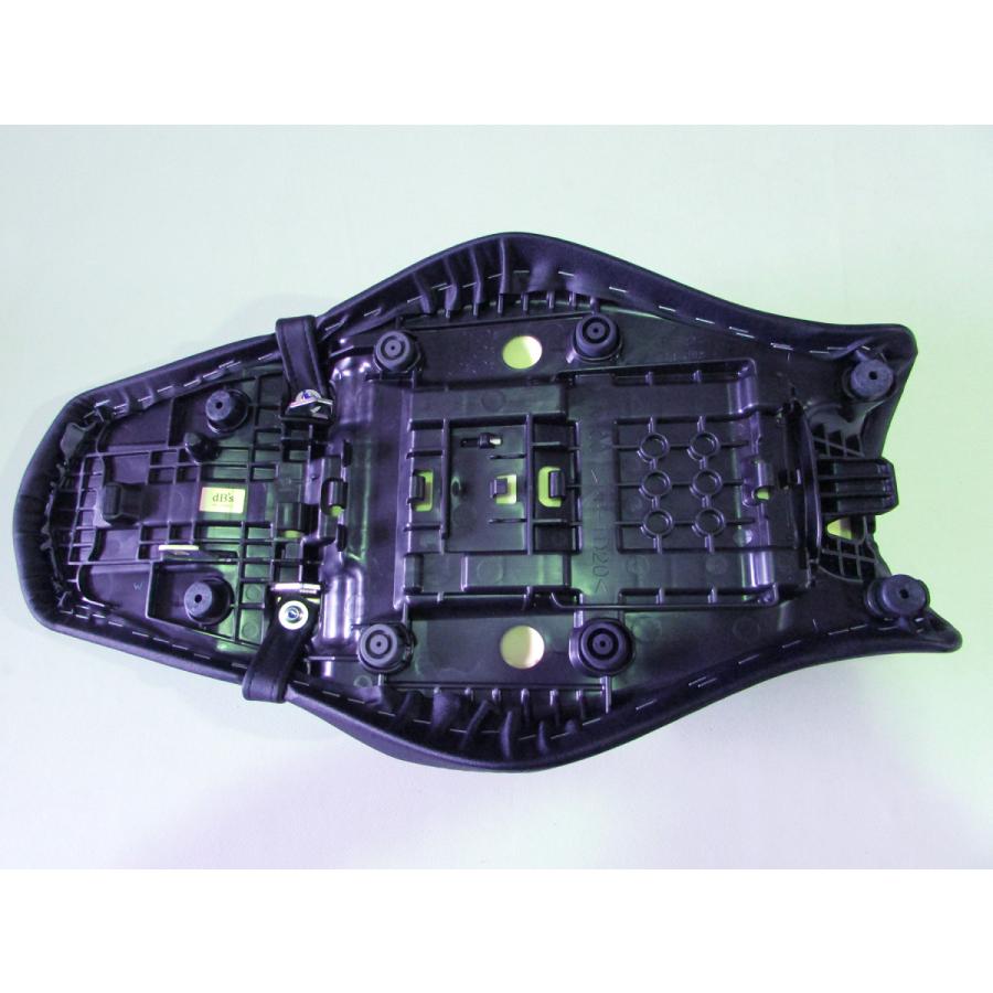 土日限定値下　トレーサー9GT ゲルシート　ローダウンシート　20mm 美品 TRACER 9 GT('21-) 低反発ローシート [-20mm] | YAMAHA,TRACER 900/9