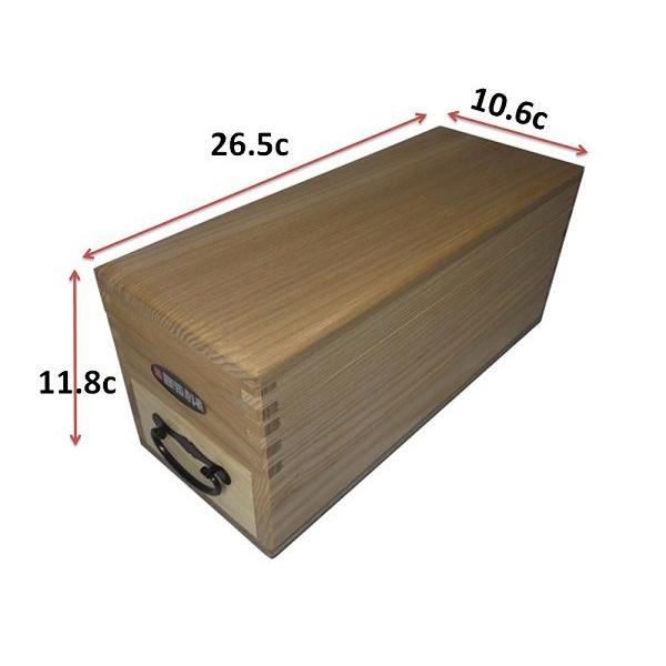 鰹箱　鰹の里　※現在化粧箱が異なりますのでご了承ください。 |  | 01