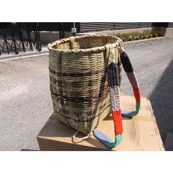 竹製 背負い籠（かご）だえん口 型 茶模様 深大 巾約35（31）cmΦ×H45cm 【竹製かご カゴ 山菜採り きのこ採り】 :160030