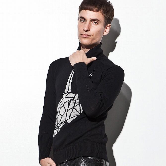 TOM REBL（トムレベル） グラフィックハイネックニット(グレー