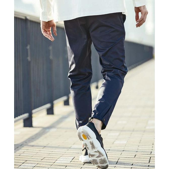 1PIU1UGUALE3 RELAX ウノピゥウノウグァーレトレ リラックス