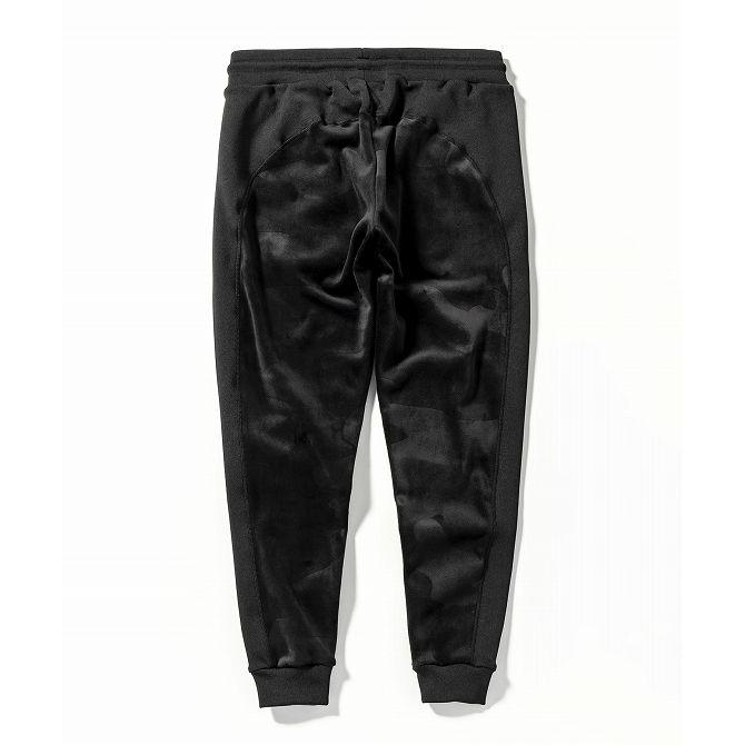 1PIU1UGUALE3 RELAX ウノピゥウノウグァーレトレ リラックス カモ柄