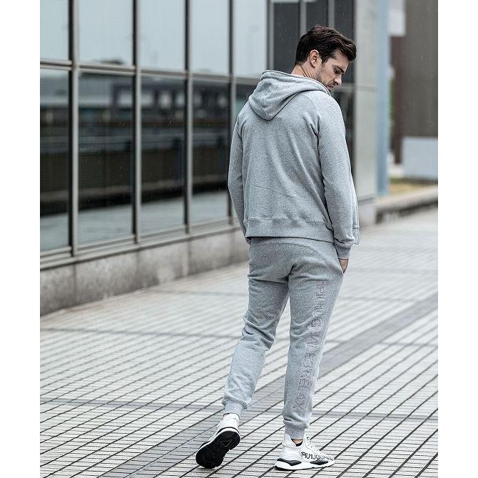 1PIU1UGUALE3 RELAX ウノピゥウノウグァーレトレ リラックス サイド