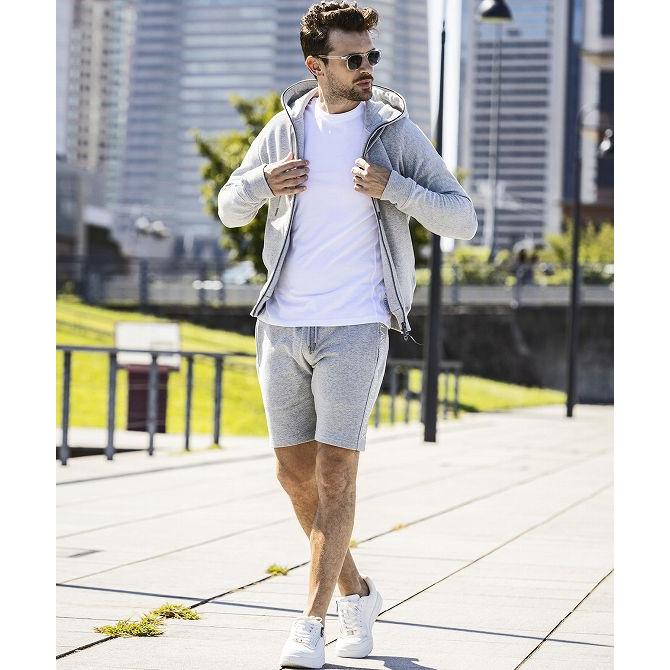 1PIU1UGUALE3 RELAX ウノピゥウノウグァーレトレ リラックス