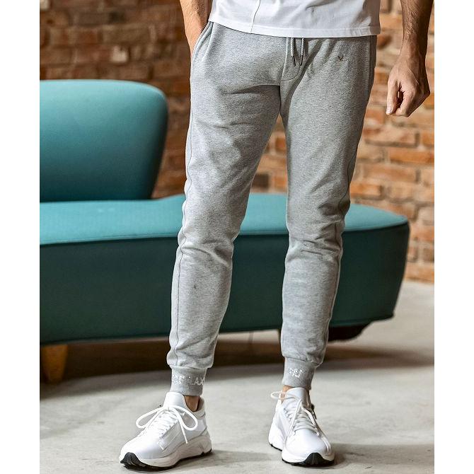 1PIU1UGUALE3 RELAX ウノピゥウノウグァーレトレ リラックス ライン