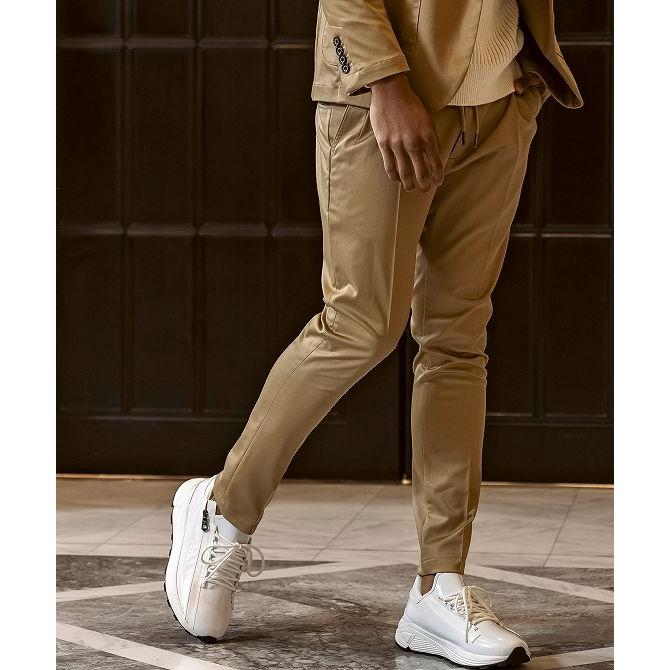 1PIU1UGUALE3 RELAX ウノピゥウノウグァーレトレ リラックス ブライト