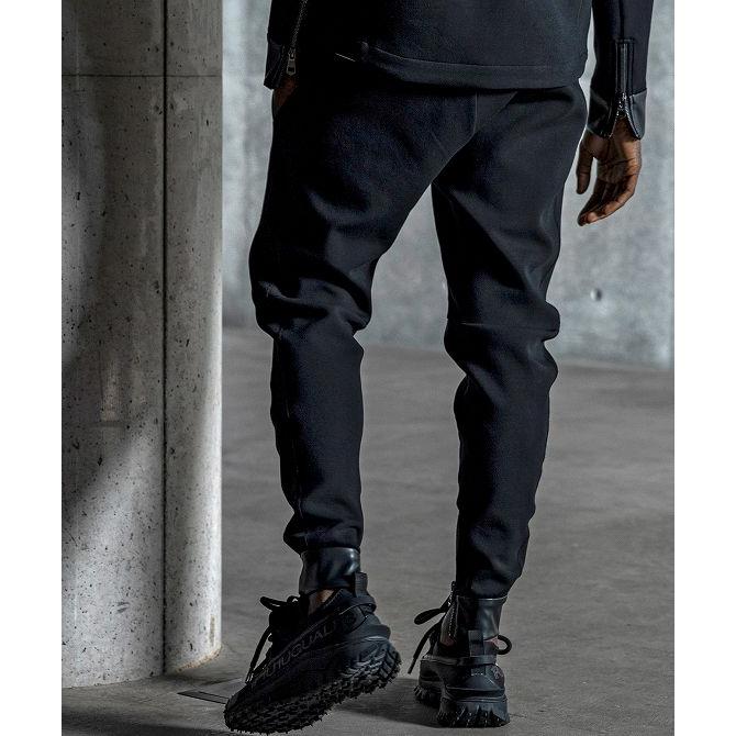 1PIU1UGUALE3 RELAX ウノピゥウノウグァーレトレ リラックス バイカー