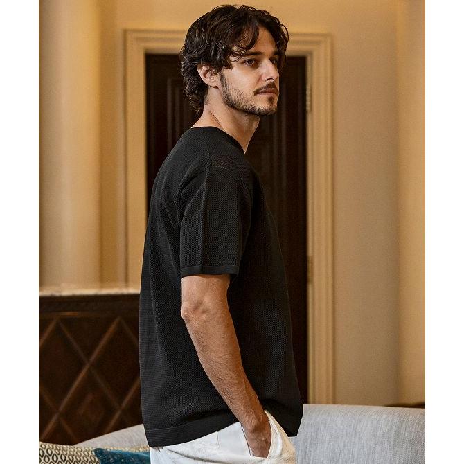 未使用品！1PIU1UGUALE3 半袖　Tシャツ　ブラック 1PIU1UGUALE3 RELAX ウノピゥウノウグァーレトレ リラックス ロゴ