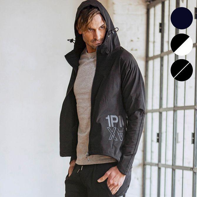 1piu1uguale3 Relax ウノピゥウノウグァーレトレ アタックロゴ パーカー メンズ セットアップ ブルゾン かっこいい おしゃれ ブランド ウノピュウ 魅了