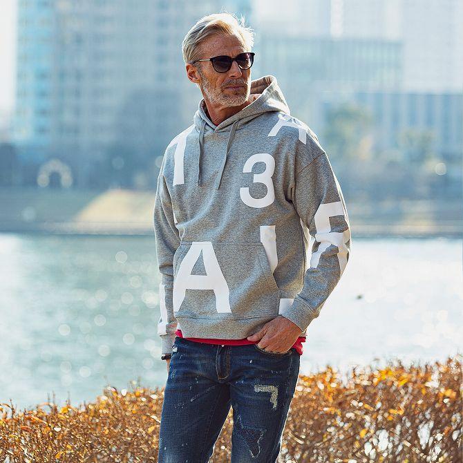 1PIU1UGUALE3 RELAX ウノピゥウノウグァーレトレ ランダムロゴプル