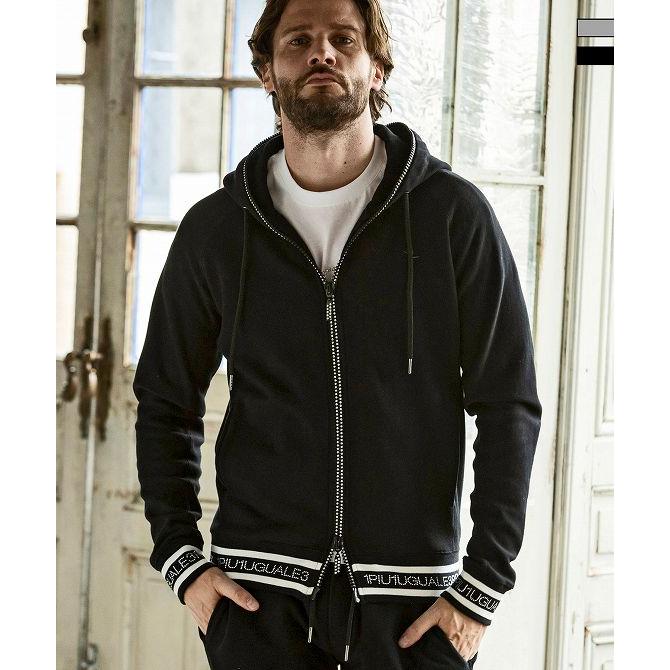 1PIU1UGUALE3 RELAX ウノピゥウノウグァーレトレ リラックス