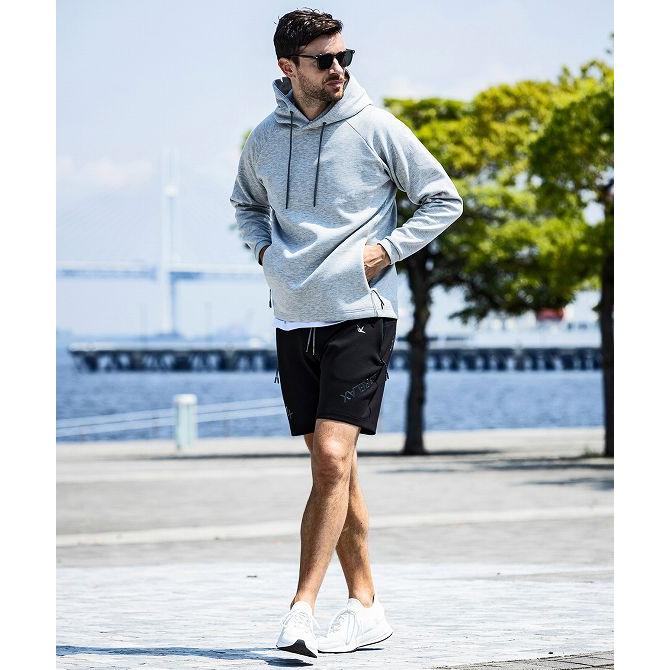 1PIU1UGUALE3 RELAX ウノピゥウノウグァーレトレ リラックス