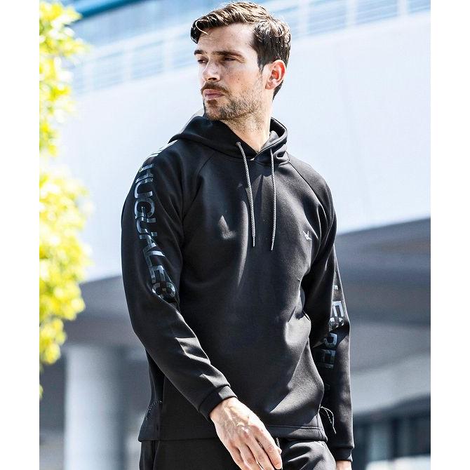 【1PIU1UGUALE3 RELAX】トレーニングプルフーディー 1PIU1UGUALE3 RELAX ウノピゥウノウグァーレトレ リラックス