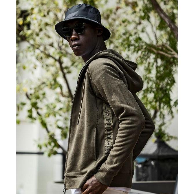 1PIU1UGUALE3 RELAX ウノピゥウノウグァーレトレ リラックス テープ