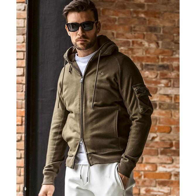 1PIU1UGUALE3 RELAX ウノピゥウノウグァーレトレ リラックス