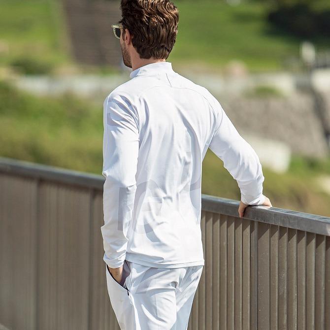 メンズウェア ueueken 1PIU1UGUALE3 RELAX ウノピゥウノウグァーレトレ ランダムロゴ